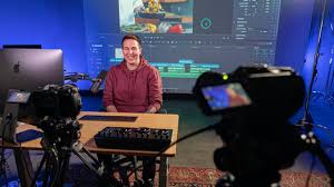 Casey Faris – DaVinci Resolve – Compositing with Fusion
